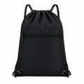 Sacca sportiva 45 x 35 cm in tessuto nero con coulisse e tasca con zip