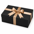 Scatola regalo 30 x 20 x 10 cm in cartone nero/oro con fiocco decorativo